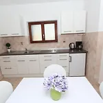 Mirela Διαμέρισμα *