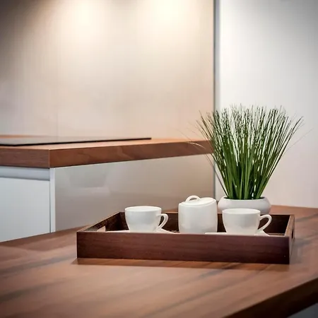 Apartment Mirela *