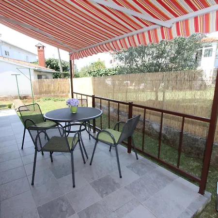 Mirela Apartamento