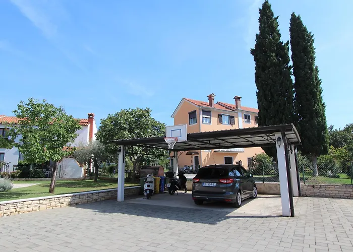 Mirela Apartamento